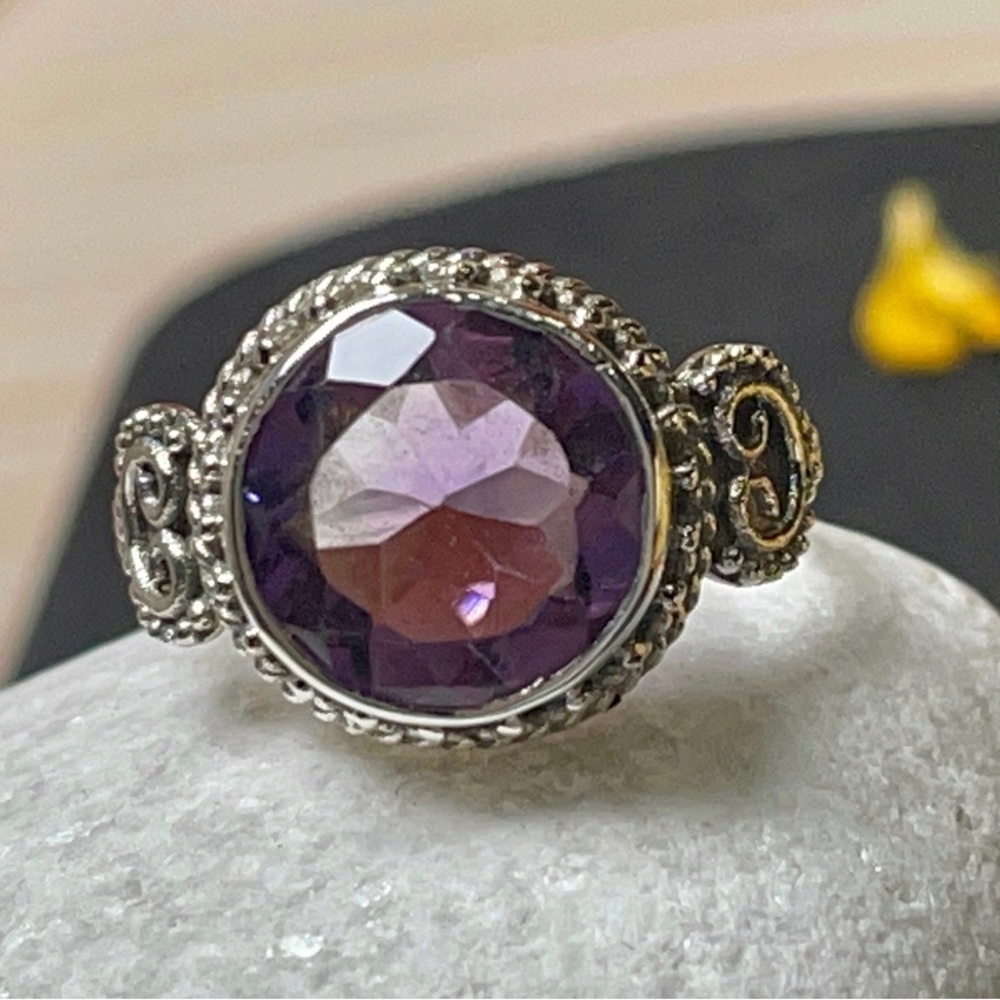 Sterling Silver Natural Amethyst Ring